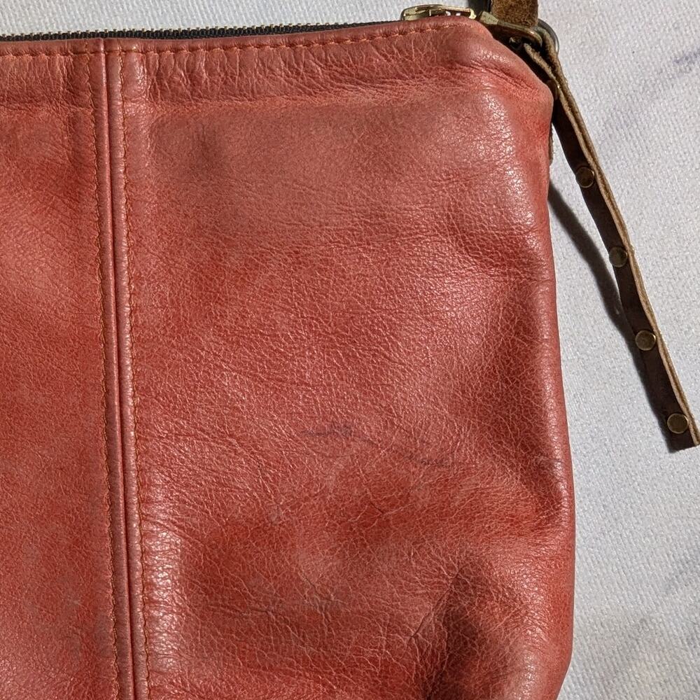 Julie Meyer Minneapolis Handmade Pale Red Leather Small Crossbody Saddle Bag - Picture 4 of 7